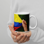 Taza blanca brillante